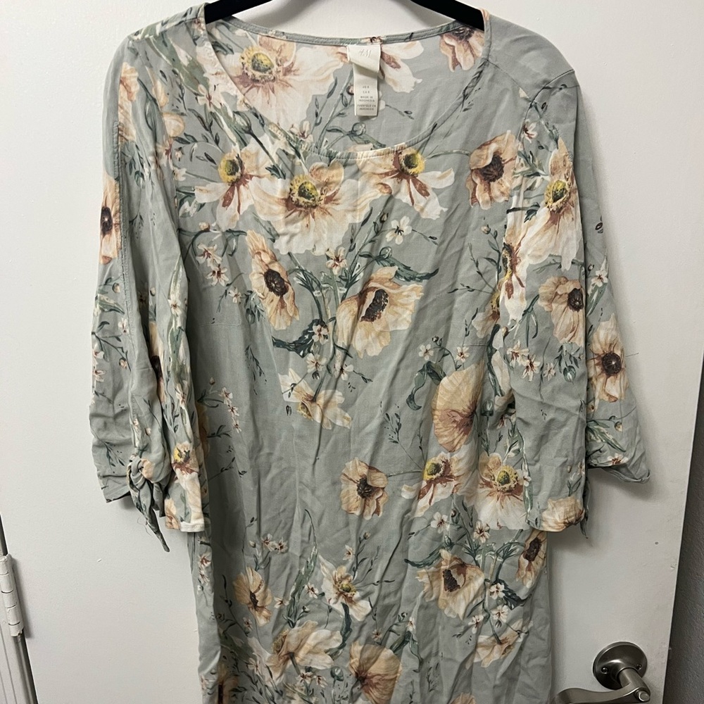 H and M sunflower dress